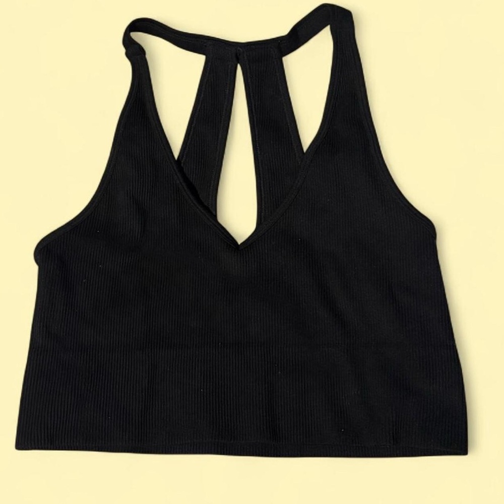 Black Ribbed Sports Bra